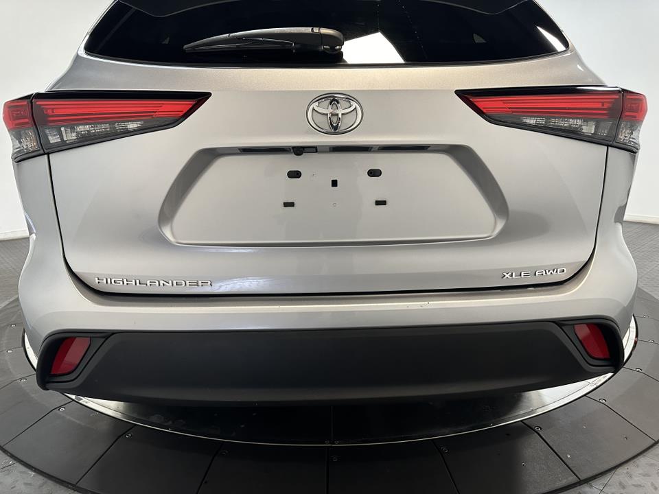 2022 Toyota Highlander XLE 12