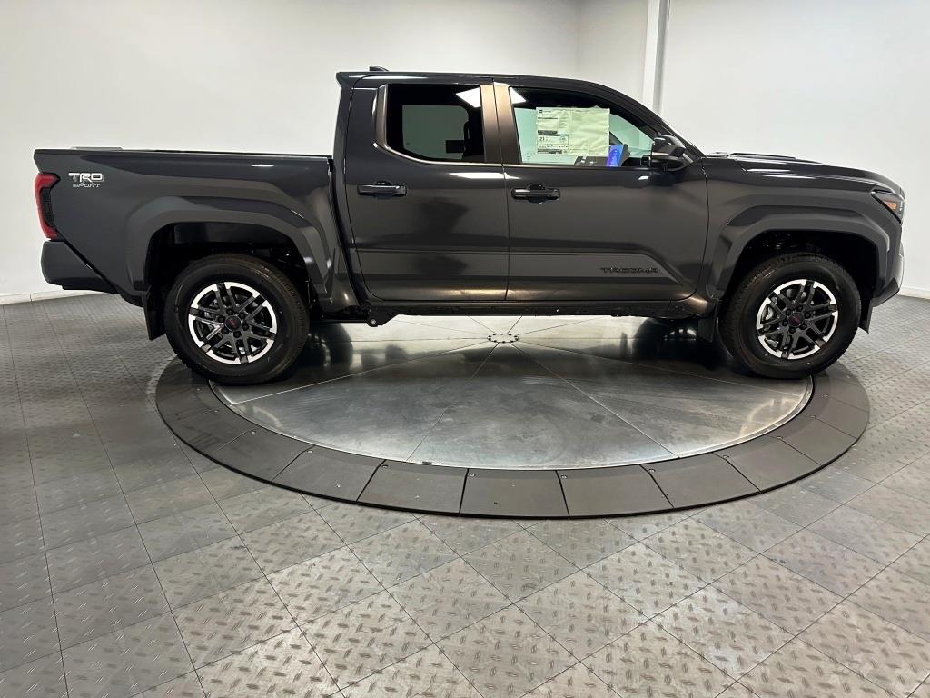 2024 Toyota Tacoma 4WD TRD Sport 9