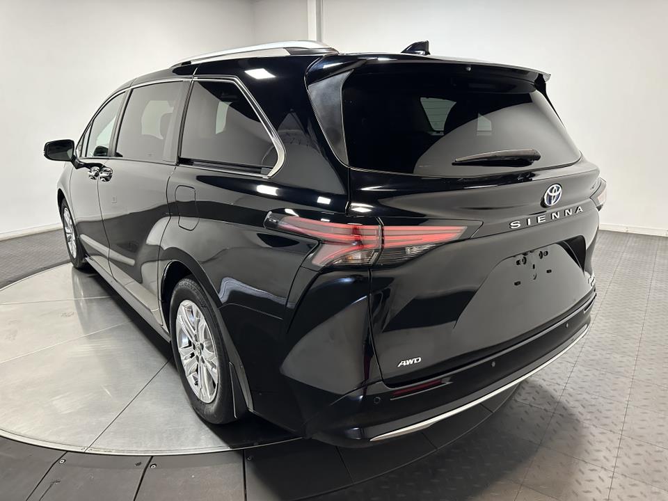 2022 Toyota Sienna Platinum 9