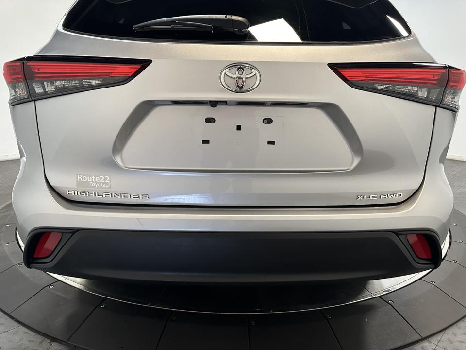 2021 Toyota Highlander XLE 12