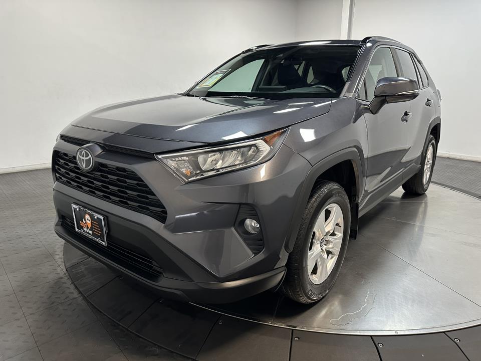 2020 Toyota RAV4 XLE 6