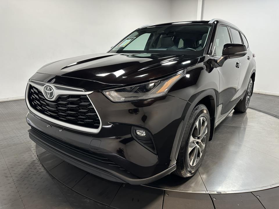 2022 Toyota Highlander XLE 6