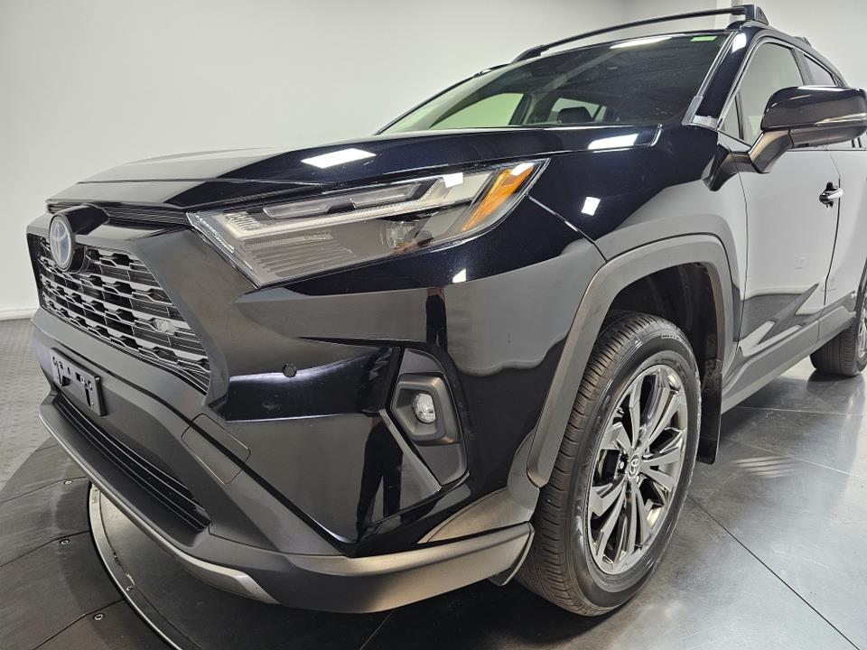 2022 Toyota RAV4 Hybrid Limited 7