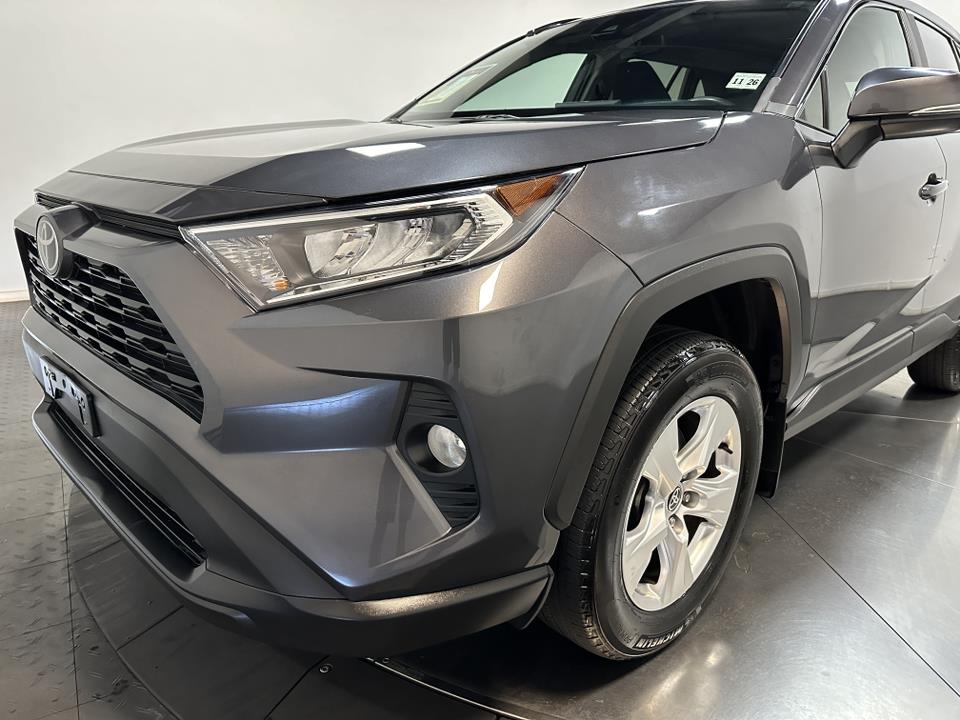 2021 Toyota RAV4 XLE 7