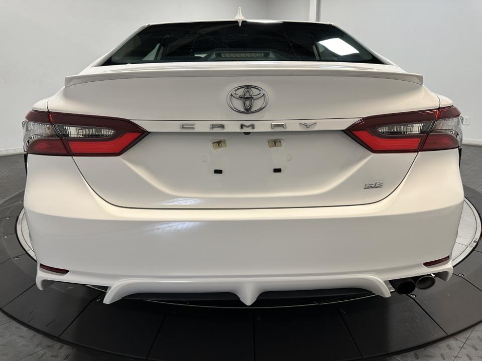 2022 Toyota Camry SE 12