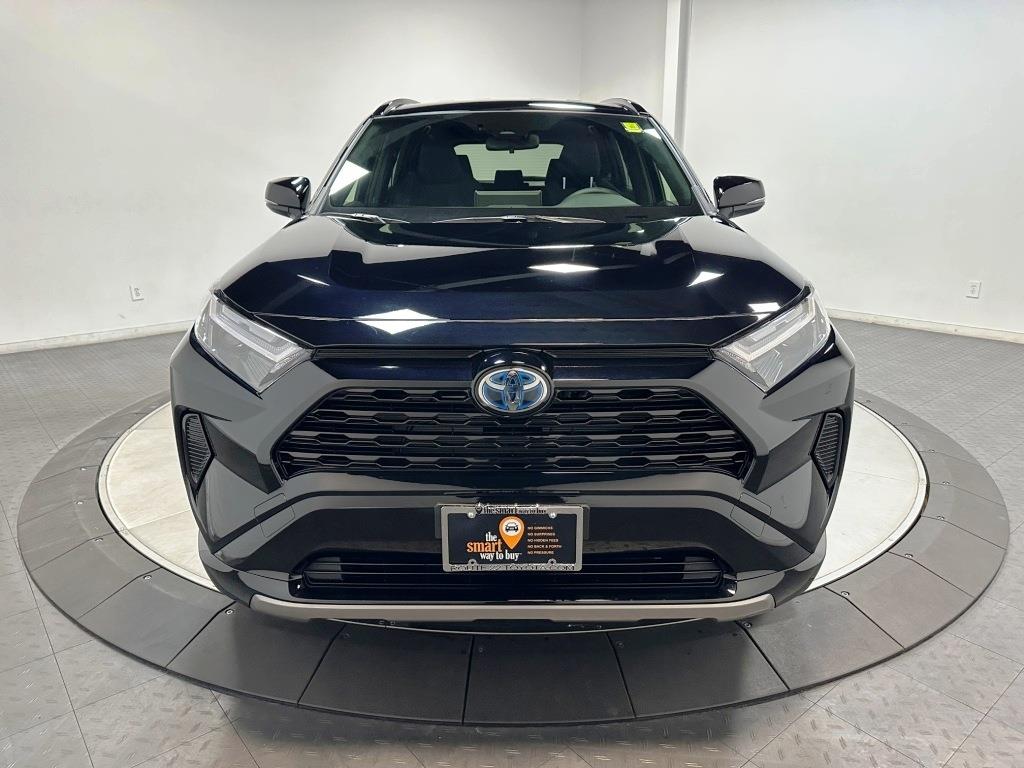 2024 Toyota RAV4 Hybrid SE 3