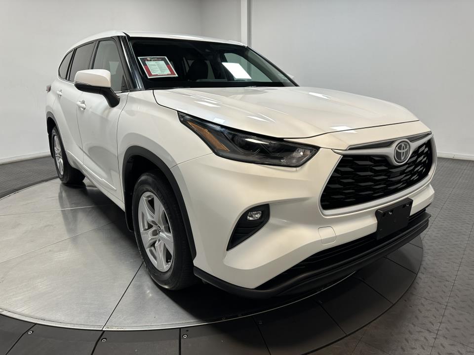 2021 Toyota Highlander LE 2