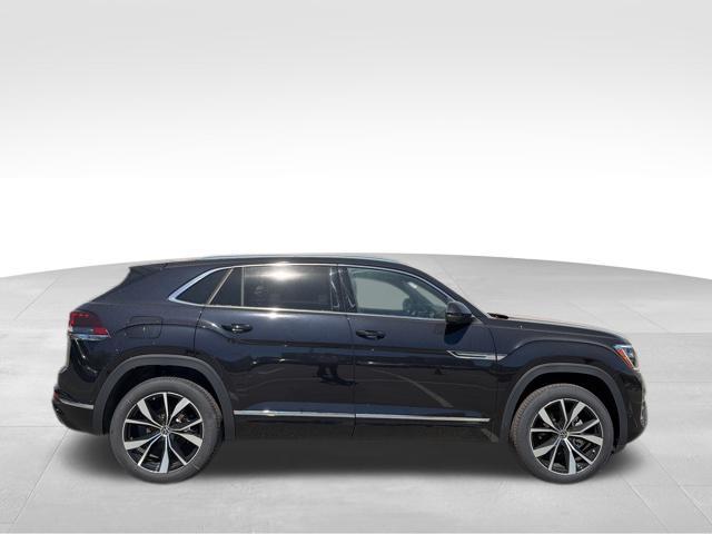 Deep Black Pearl 2025 Volkswagen Atlas Cross Sport SUV / Crossover All-Wheel Drive Automatic