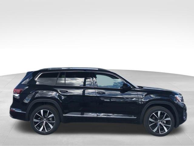 Deep Black Pearl 2025 Volkswagen Atlas SUV / Crossover All-Wheel Drive Automatic