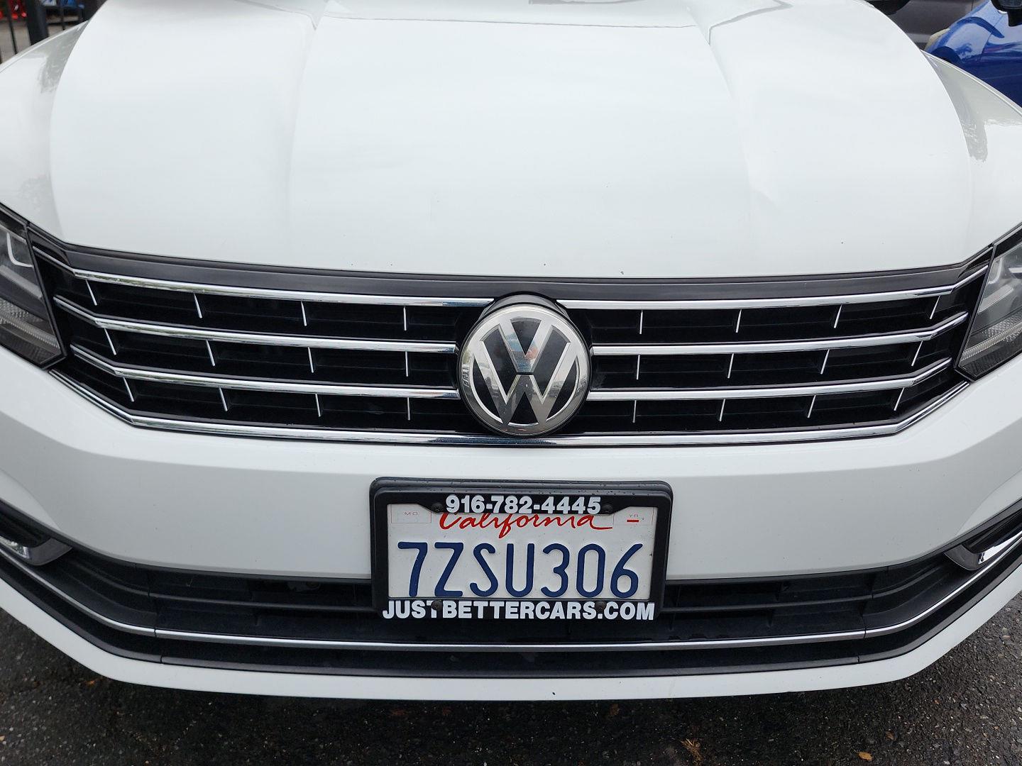 2017 Volkswagen Passat SE photo 5