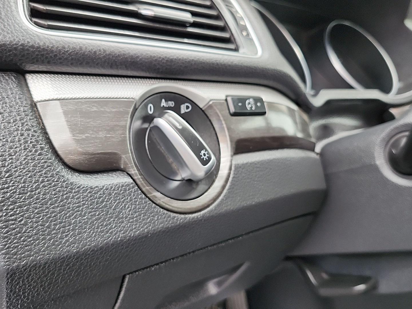 2017 Volkswagen Passat SE photo 42