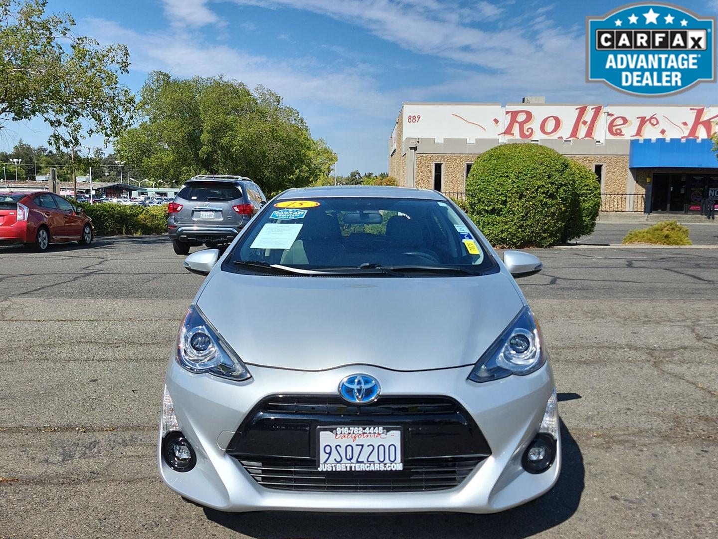 2015 Toyota Prius C Two photo 2
