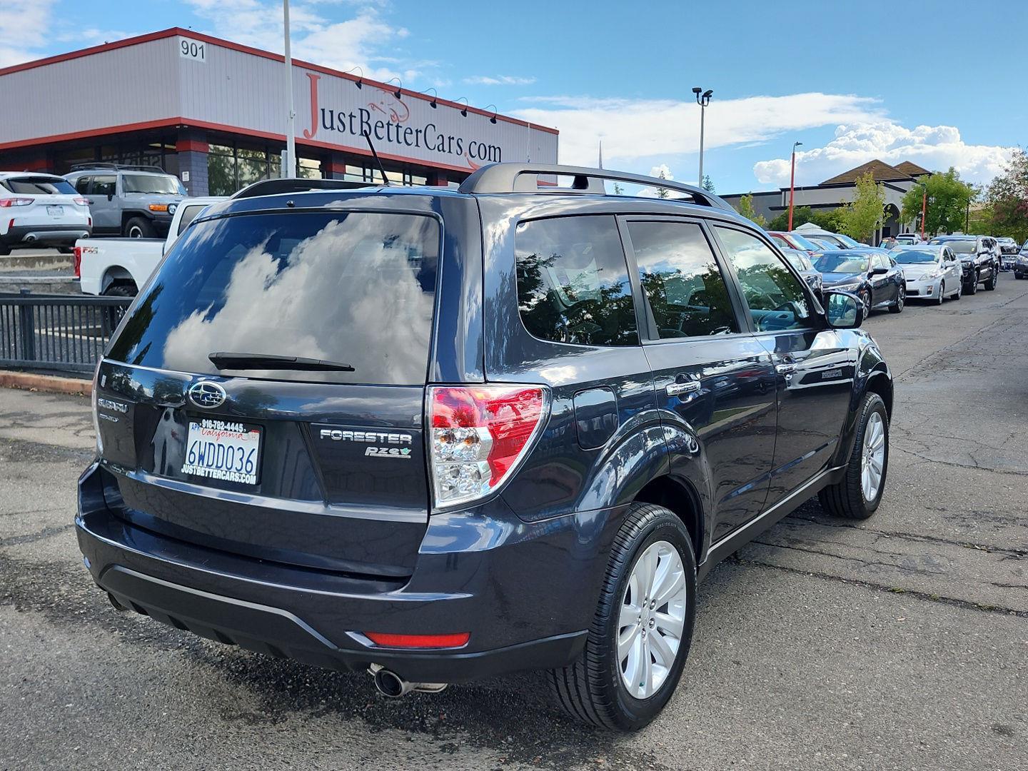 2012 Subaru Forester 2.5X Limited photo 3