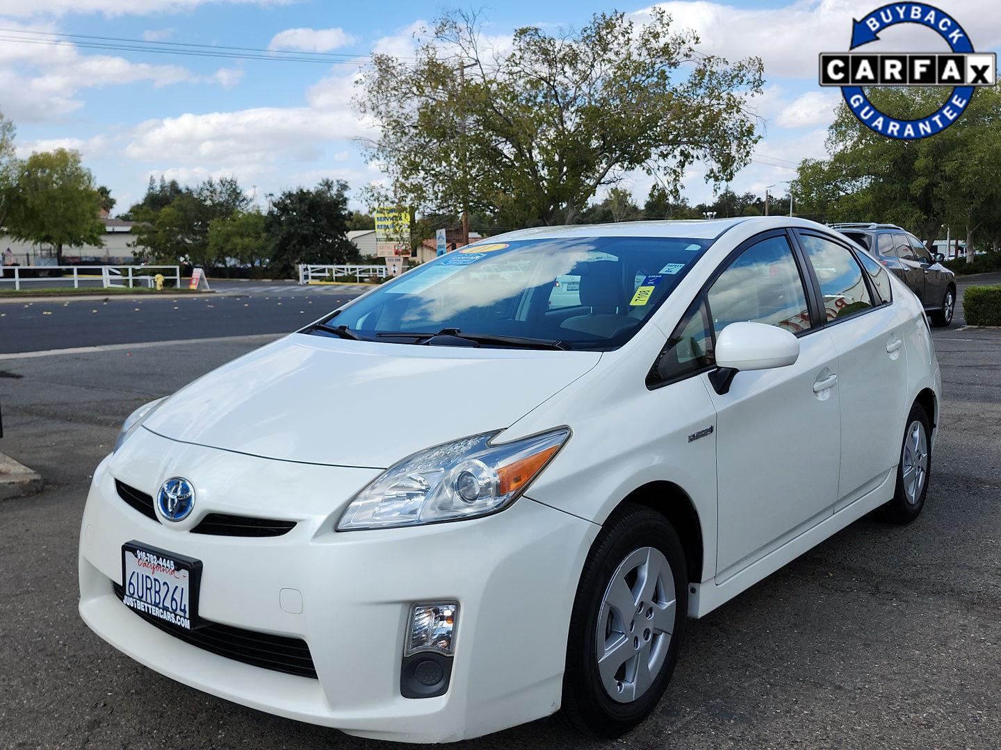 2011 Toyota Prius Two photo 3