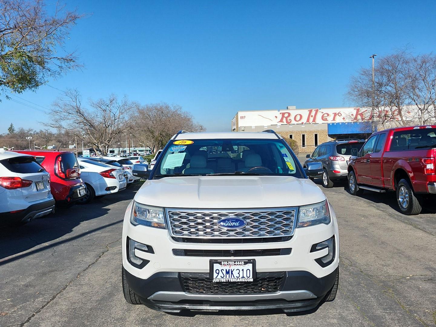 2016 Ford Explorer Platinum's photo