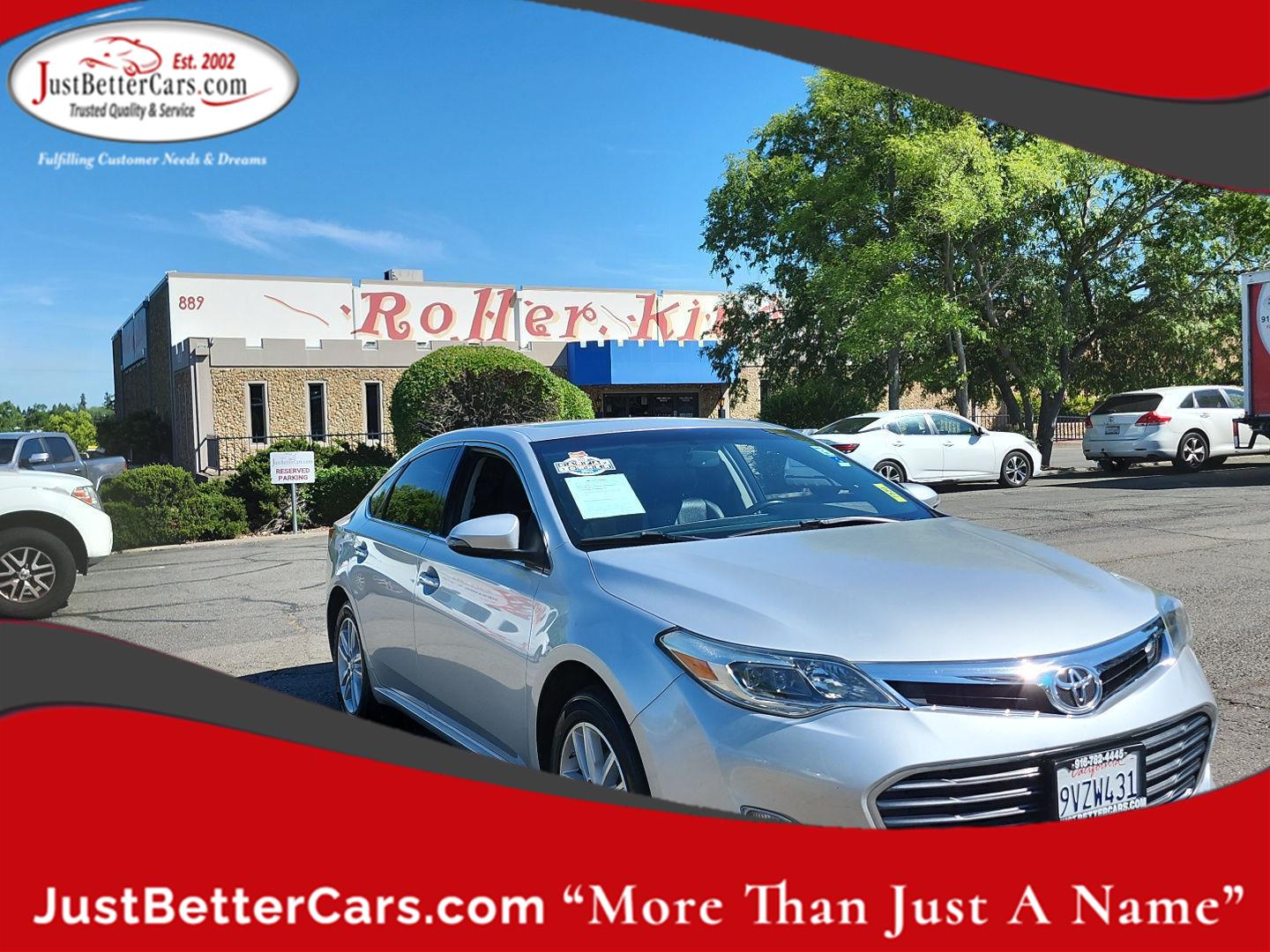 Classic Silver Metallic 2013 Toyota Avalon Sedan Front-Wheel Drive Automatic