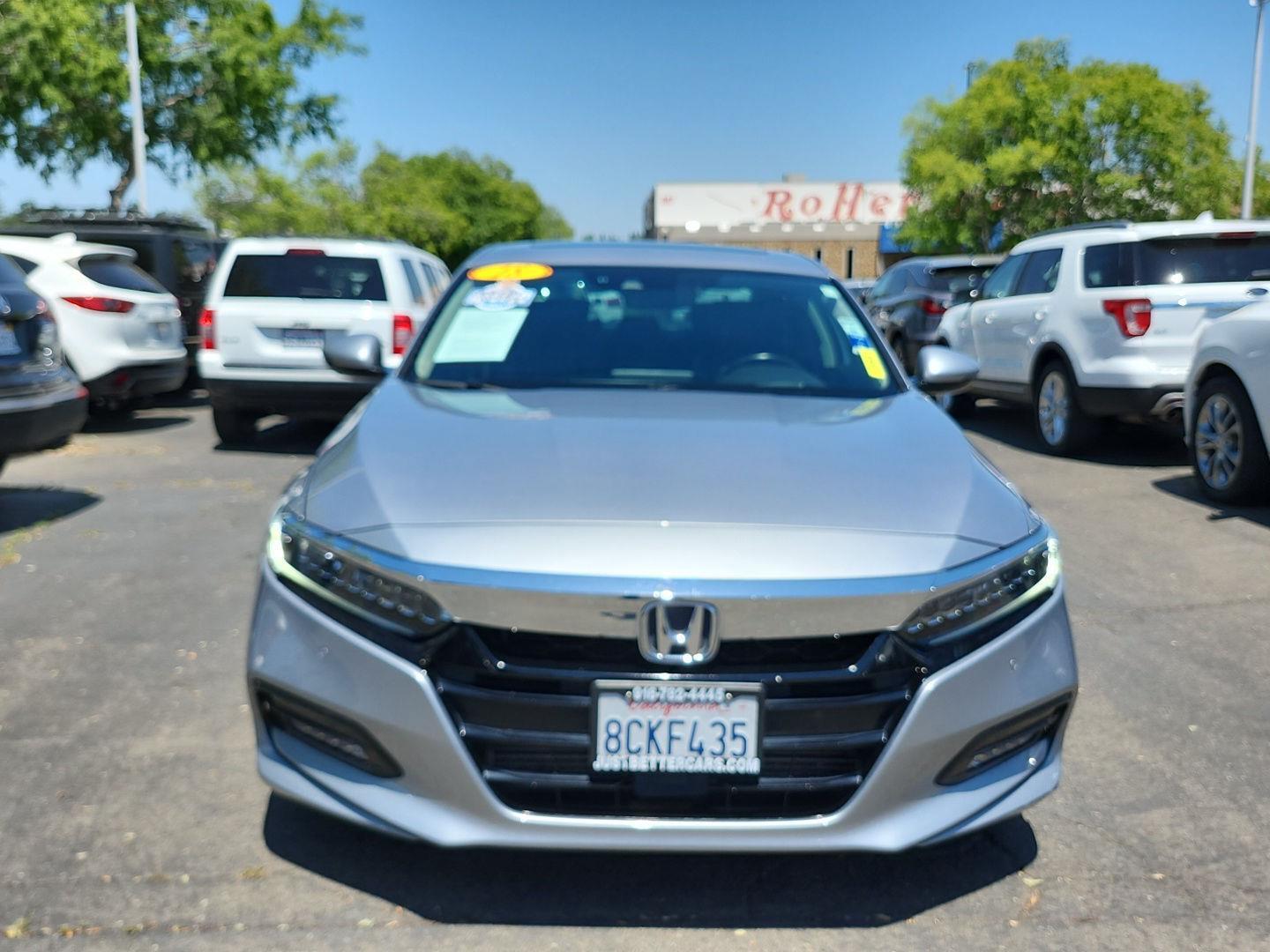 2018 Honda Accord 2.0T Touring Auto's photo