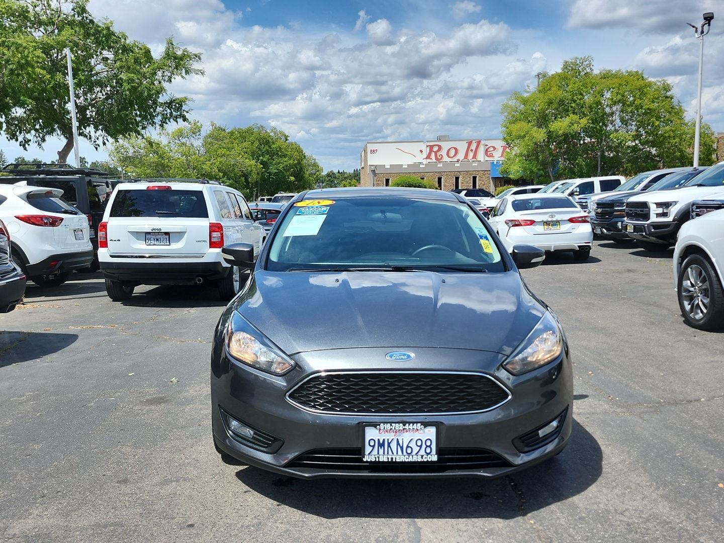 2018 Ford Focus Hatch SEL's photo