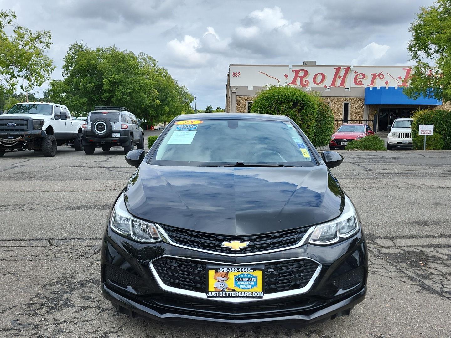 2018 Chevrolet Cruze LS Auto's photo