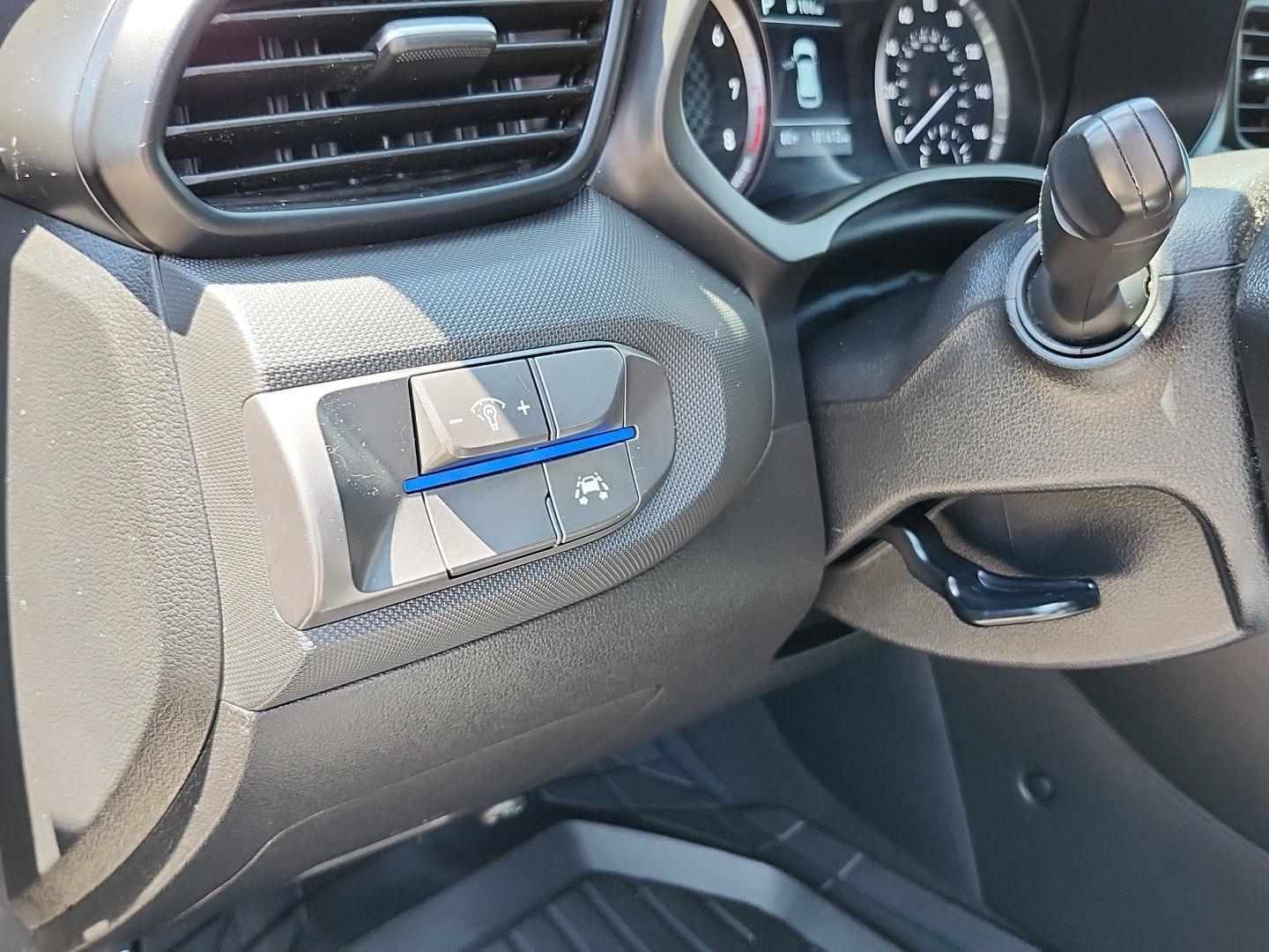 2019 Hyundai Veloster Base - Photo 39
