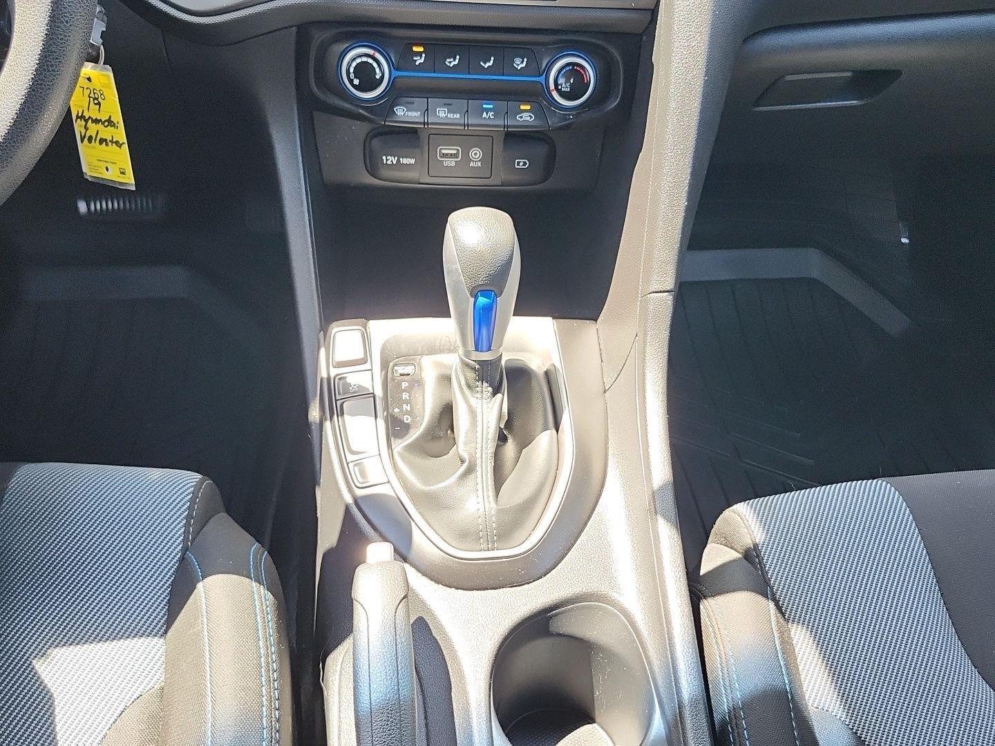 2019 Hyundai Veloster Base - Photo 45