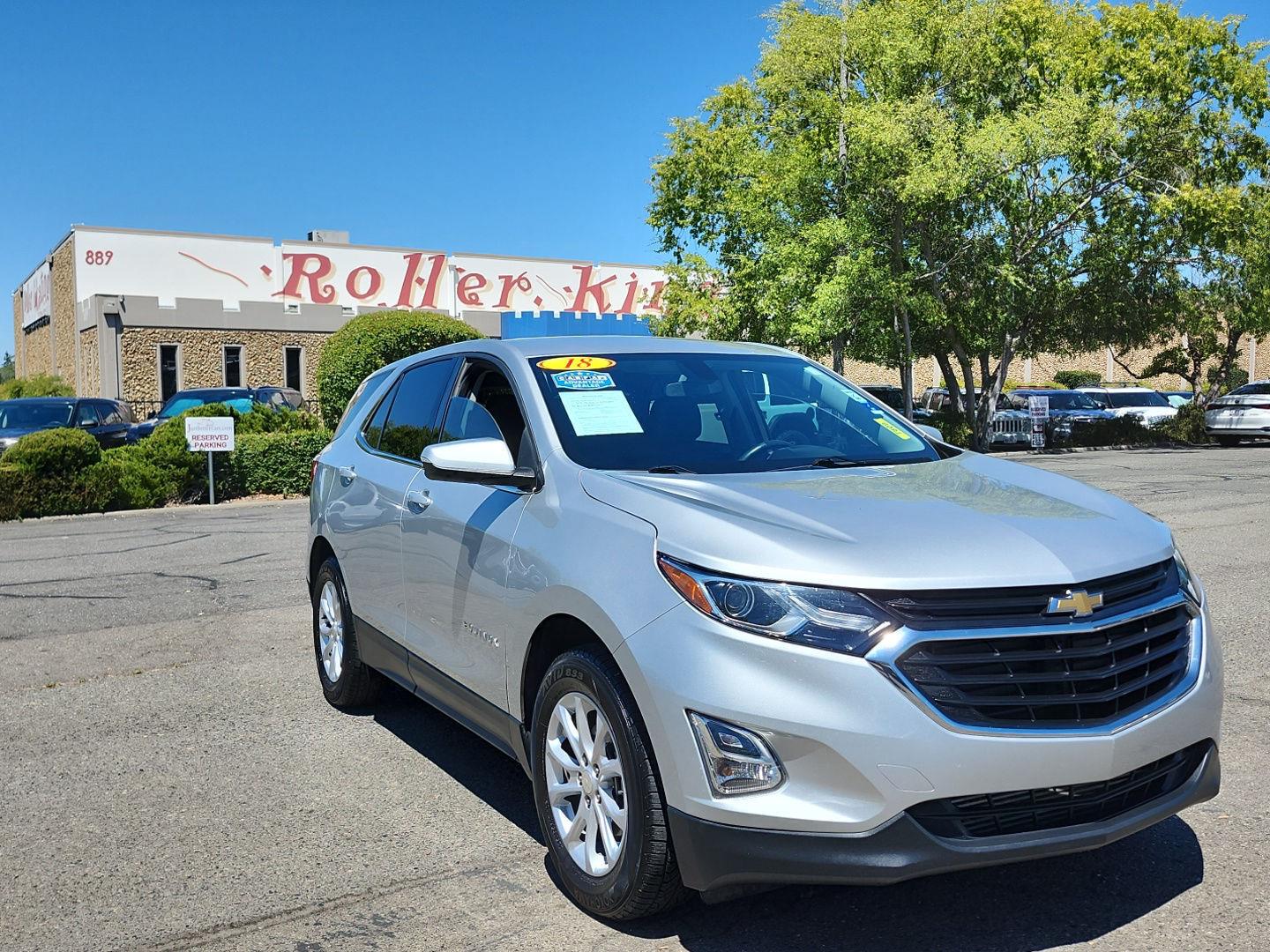 Silver Ice Metallic 2018 Chevrolet Equinox SUV / Crossover Front-Wheel Drive 6-Speed Automatic Overdrive