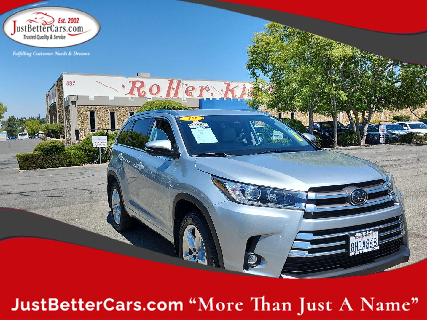 Celestial Silver Metallic 2019 Toyota Highlander SUV / Crossover All-Wheel Drive Automatic