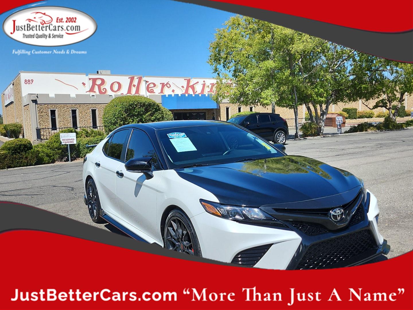 Midnight Black Metallic 2023 Toyota Camry Sedan Front-Wheel Drive Automatic