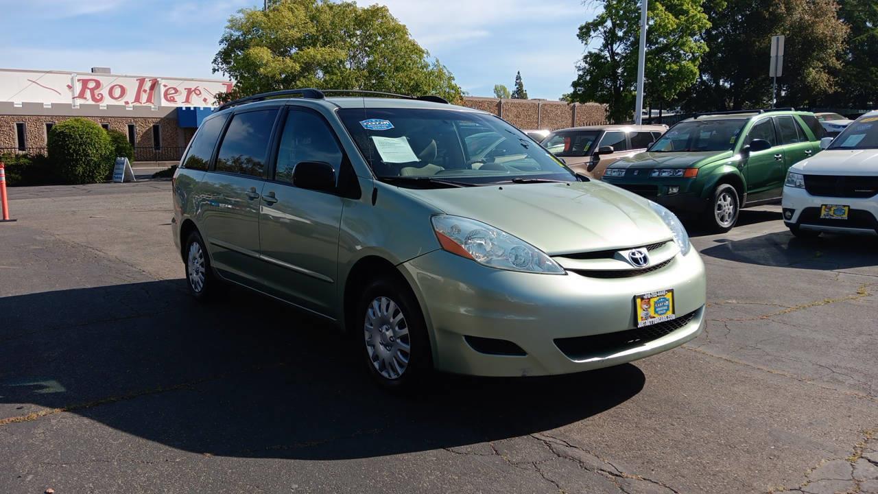2006 Toyota Sienna LE