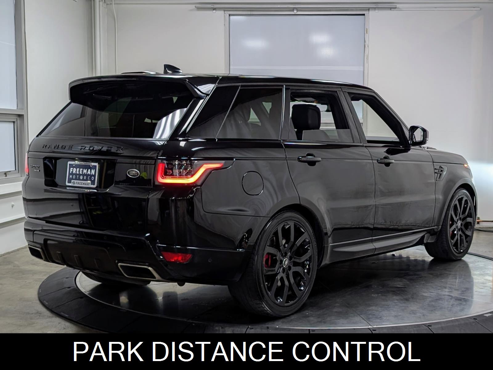 2020 Land Rover Range Rover P525 HSE photo 10
