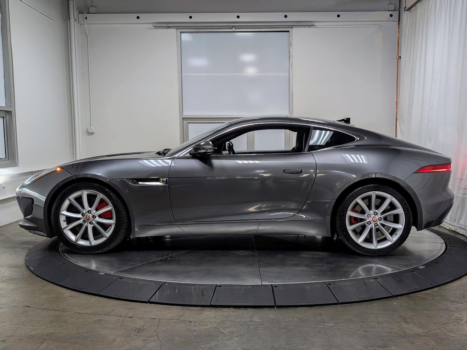 2016 Jaguar F-TYPE S photo 7