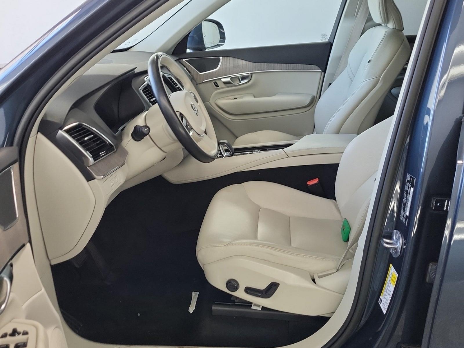 2022 Volvo XC90 Recharge Expression photo 35