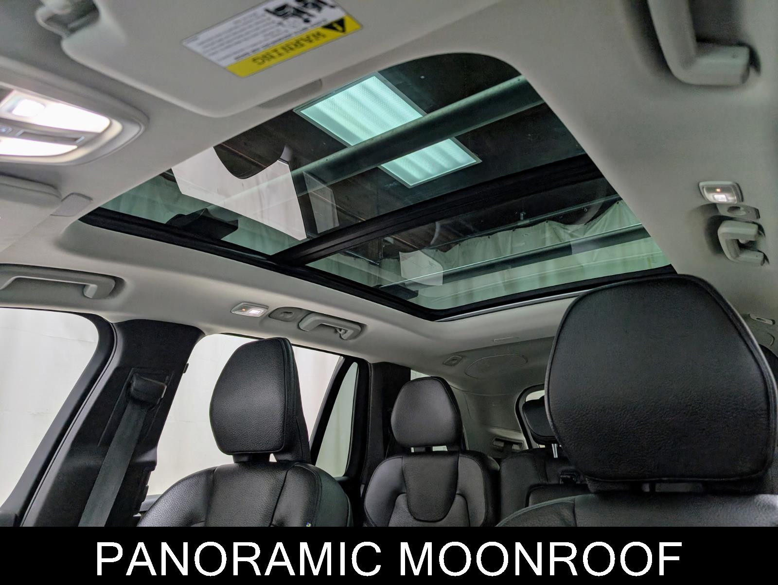 2022 Volvo XC90 Recharge Expression photo 55