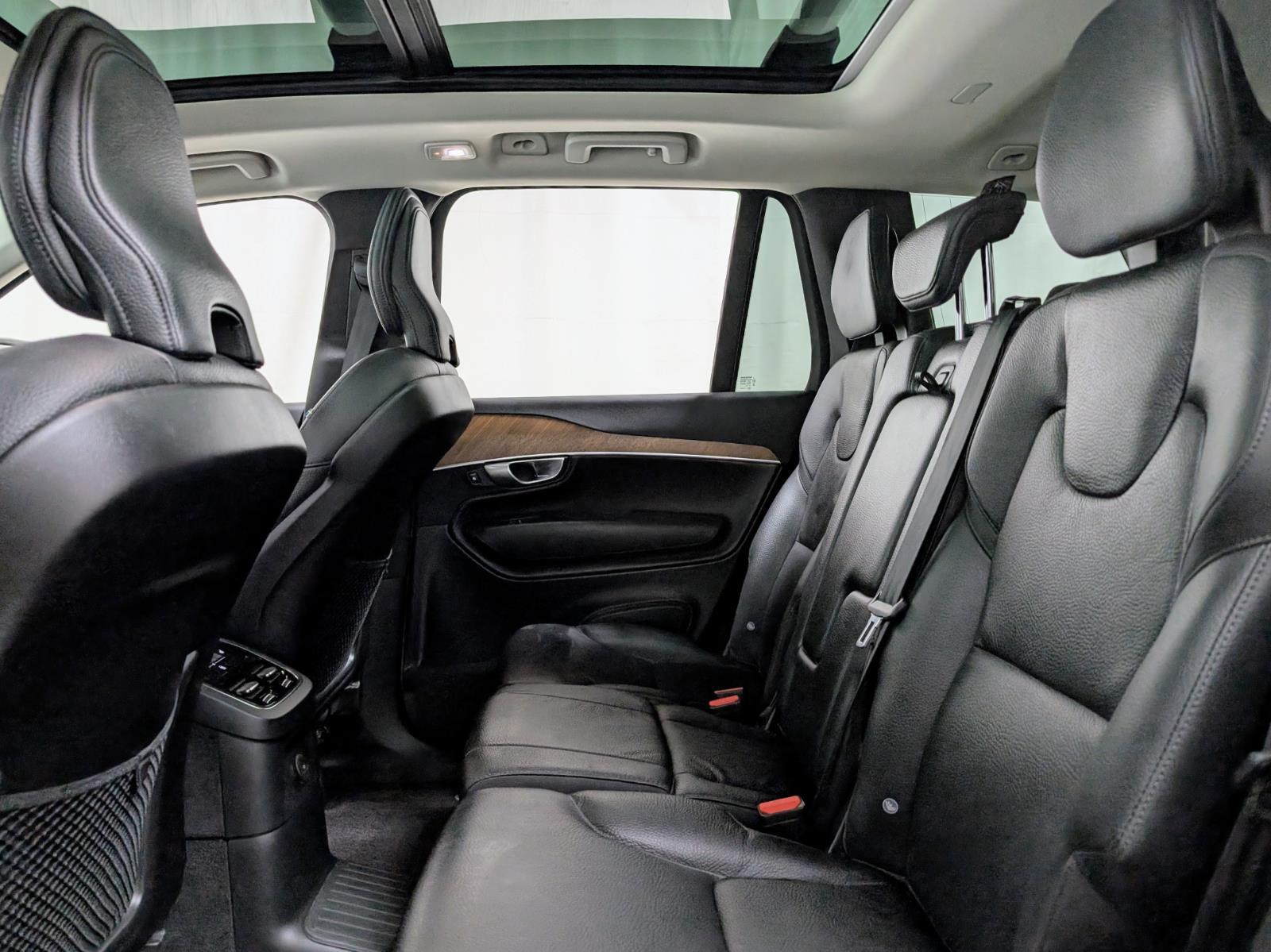 2022 Volvo XC90 Recharge Expression photo 57