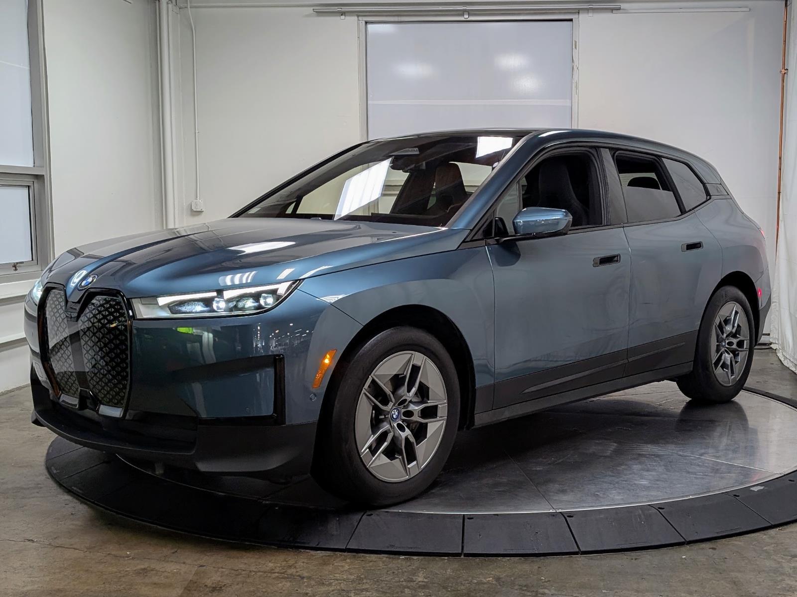 2022 Bmw iX xDrive50i photo 3