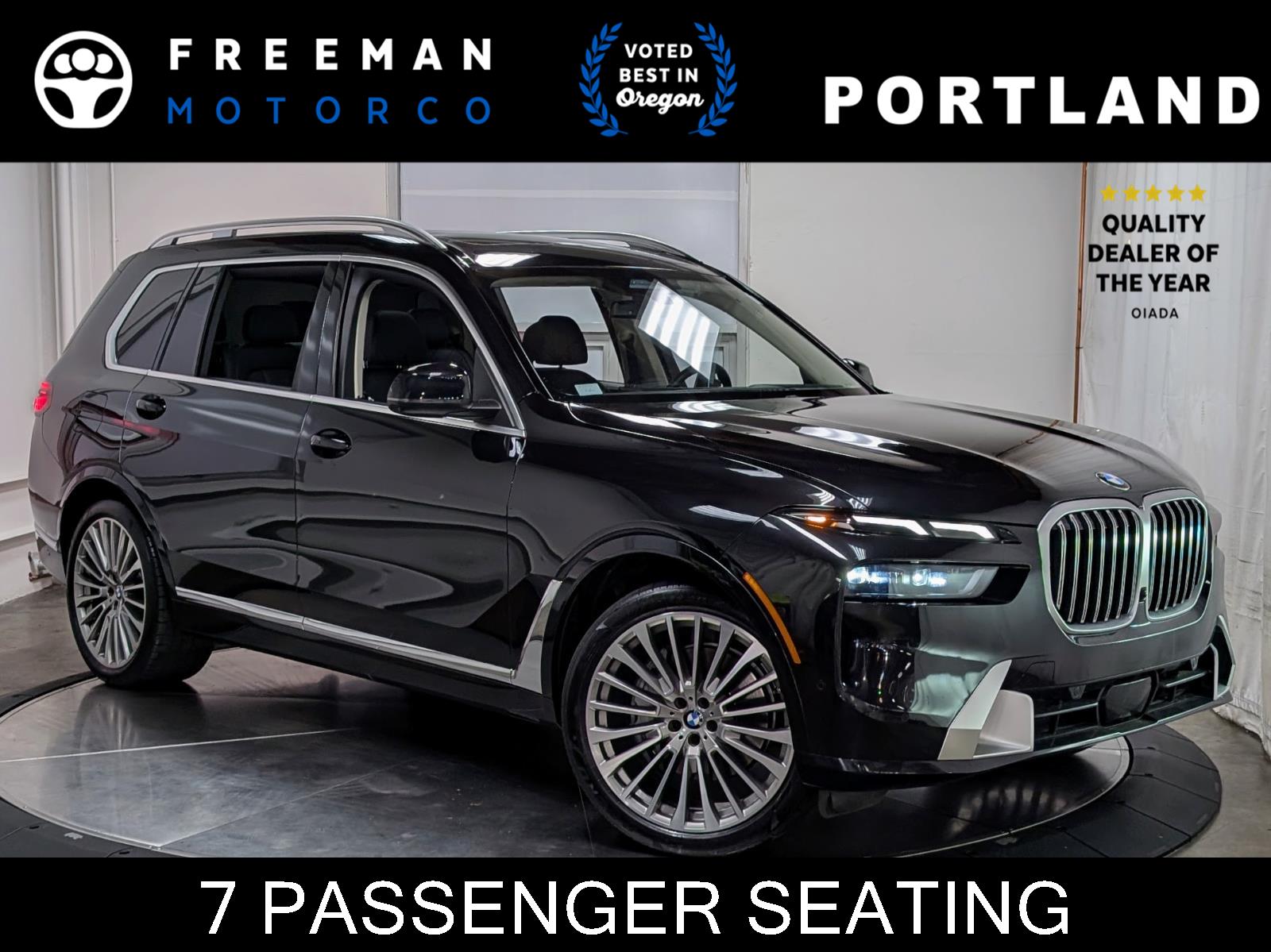 2023 BMW X7 40i's photo