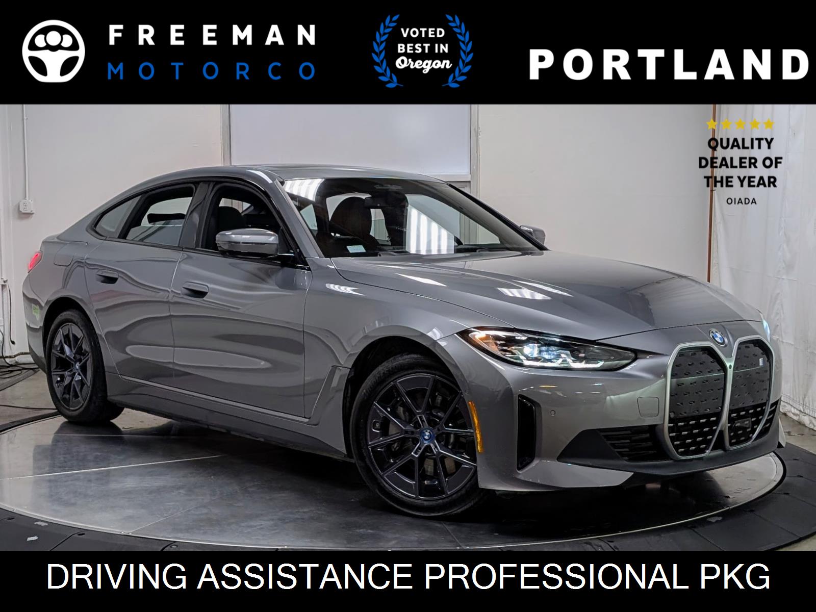 2023 BMW i4 35's photo