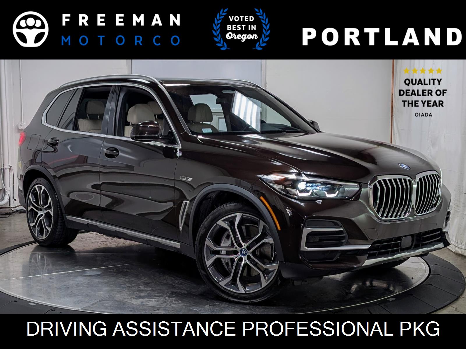 2022 BMW X5 45e's photo