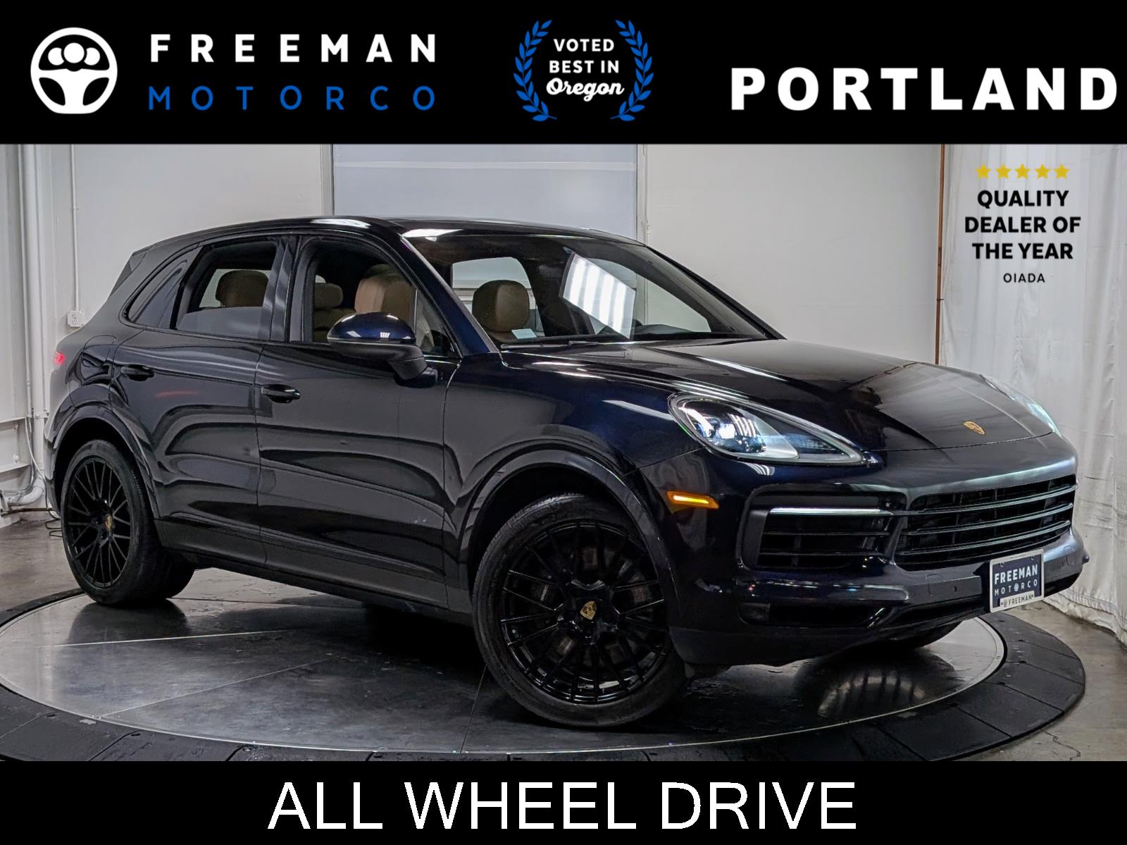 2022 Porsche Cayenne Base's photo