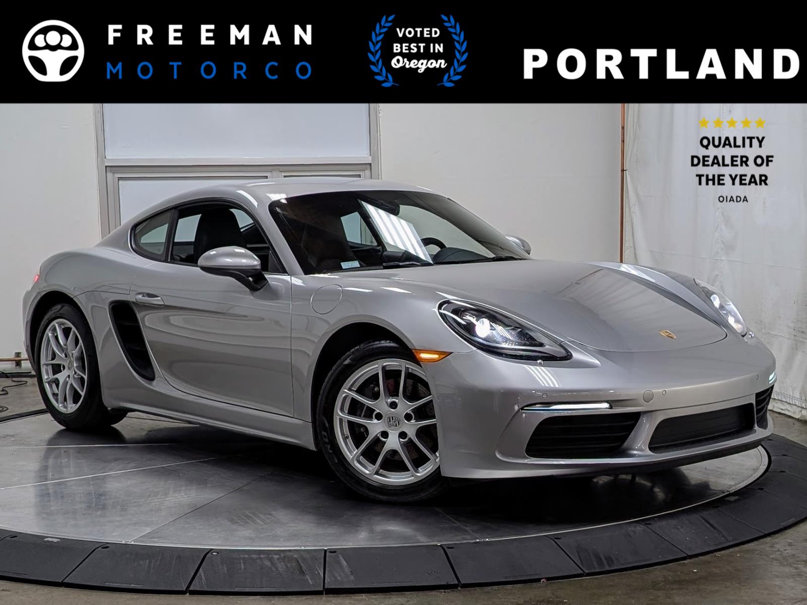 2022 Porsche 718 Cayman T RWD