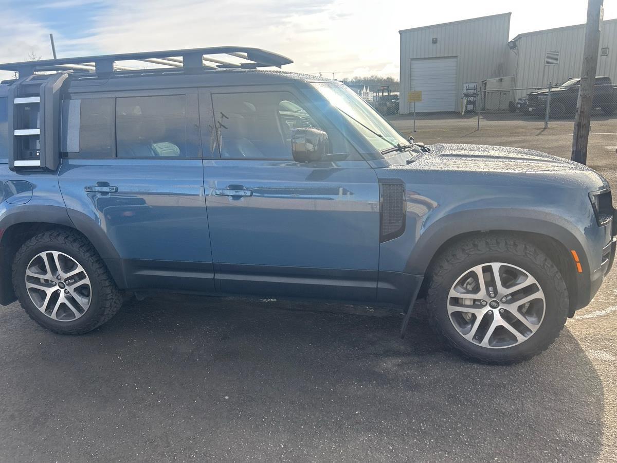 2020 Land Rover Defender HSE