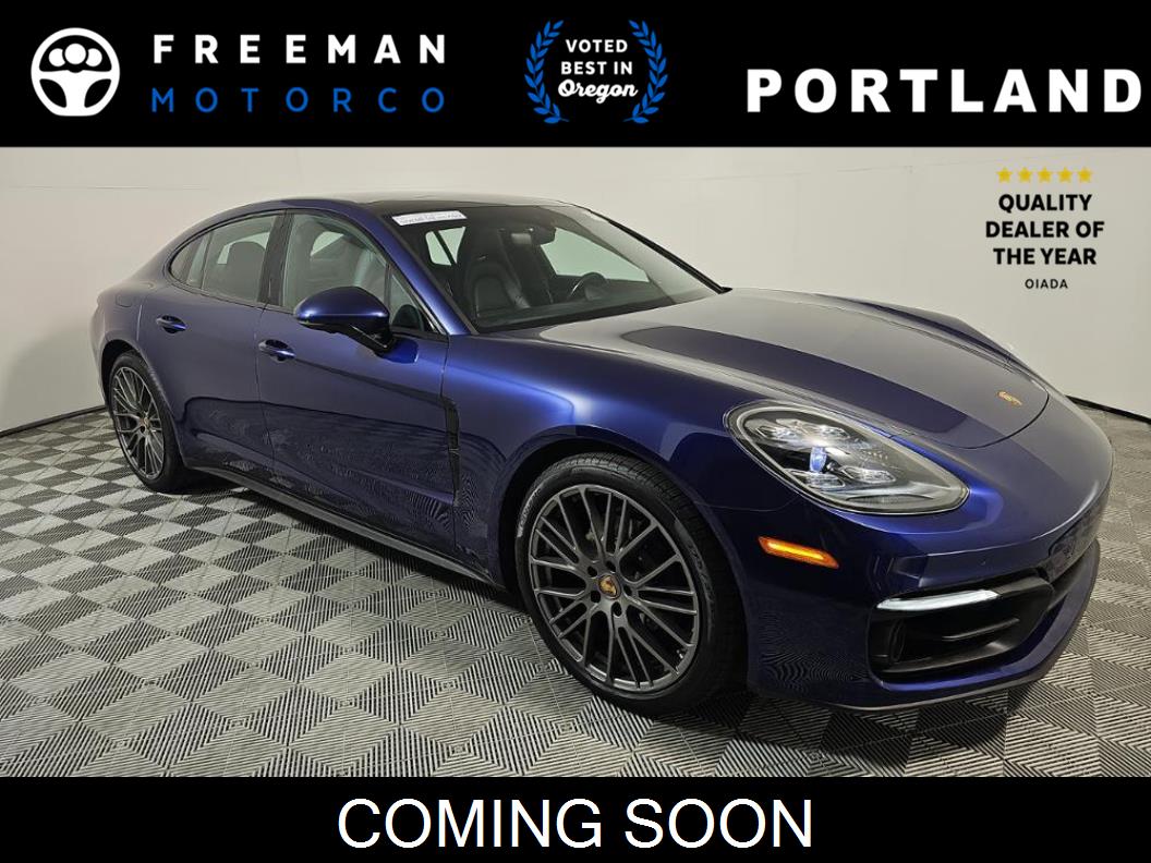 2023 Porsche Panamera 4 Platinum Edition's photo