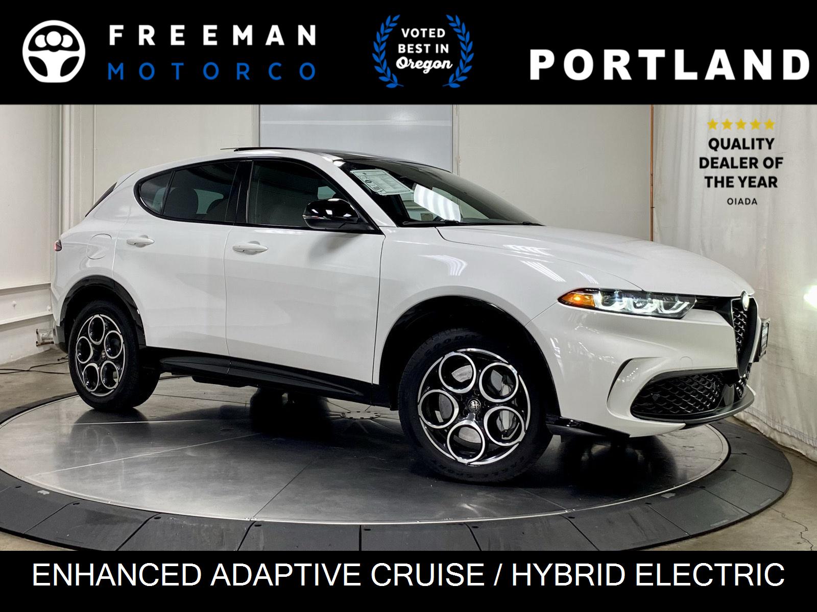 Milano White 2025 Alfa Romeo Tonale Hybrid Automatic