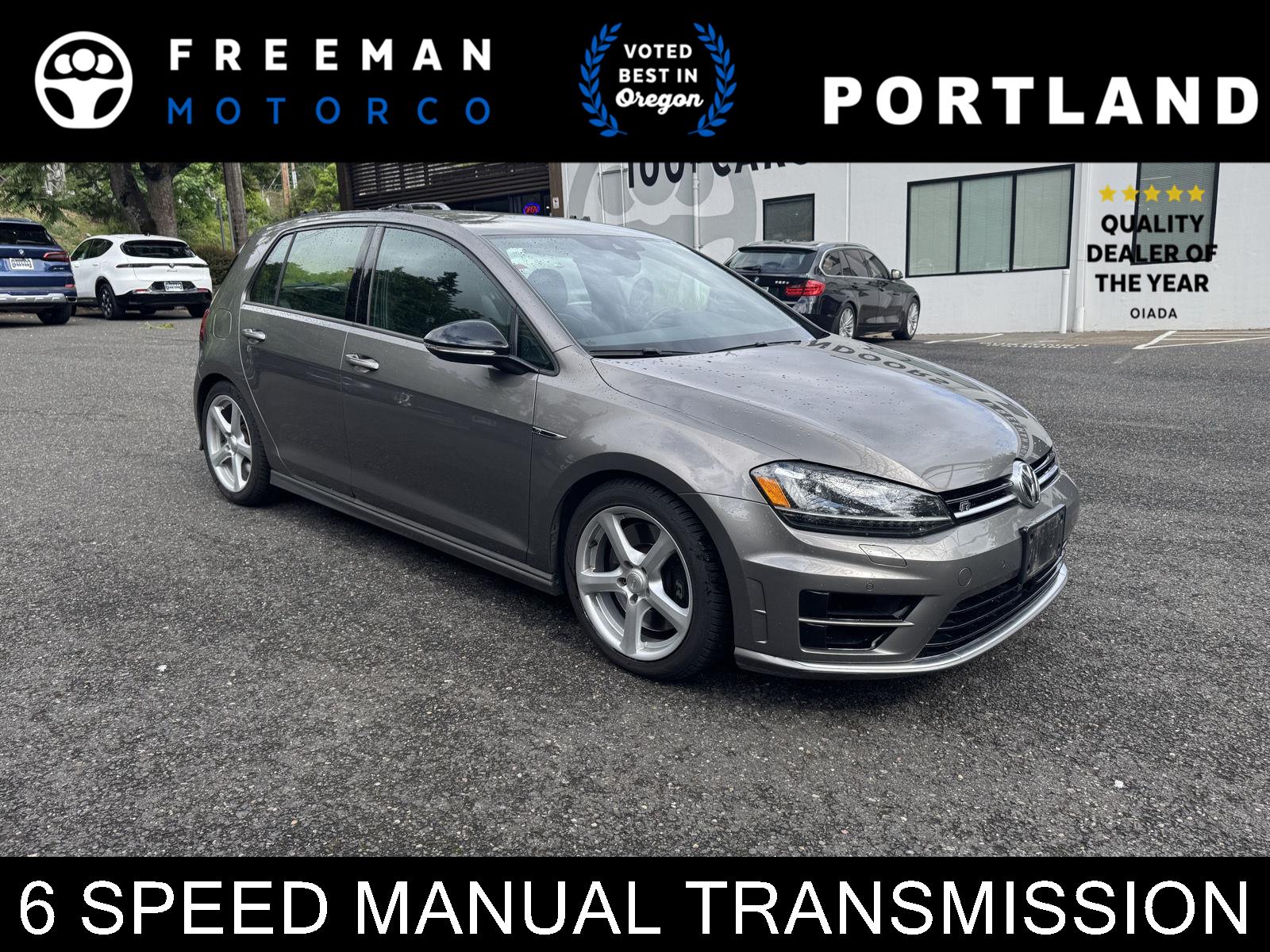 2017 Volkswagen Golf R R w/DCC & Navigation 4-door's photo