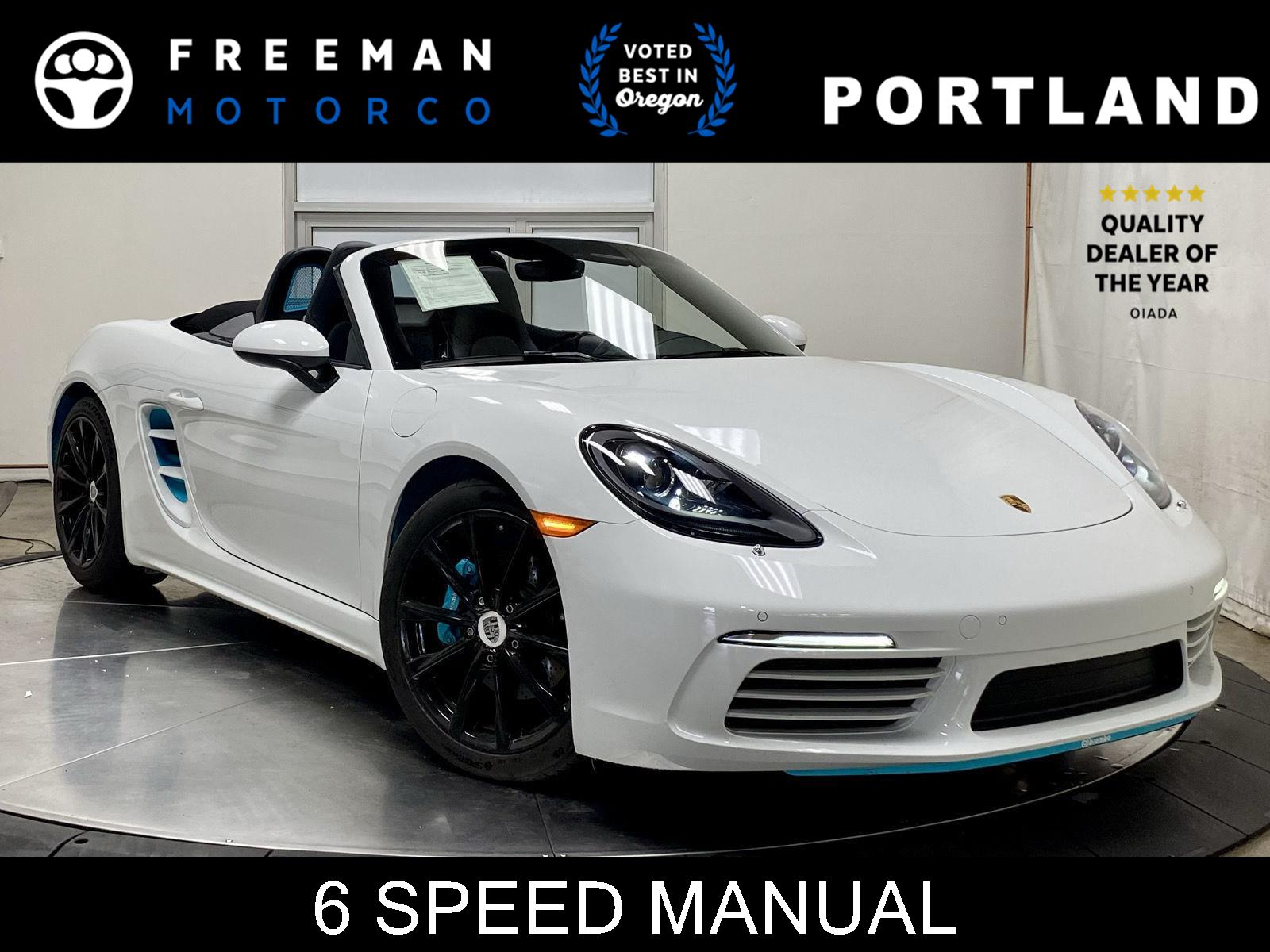2025 Porsche 718 Boxster Style Edition's photo