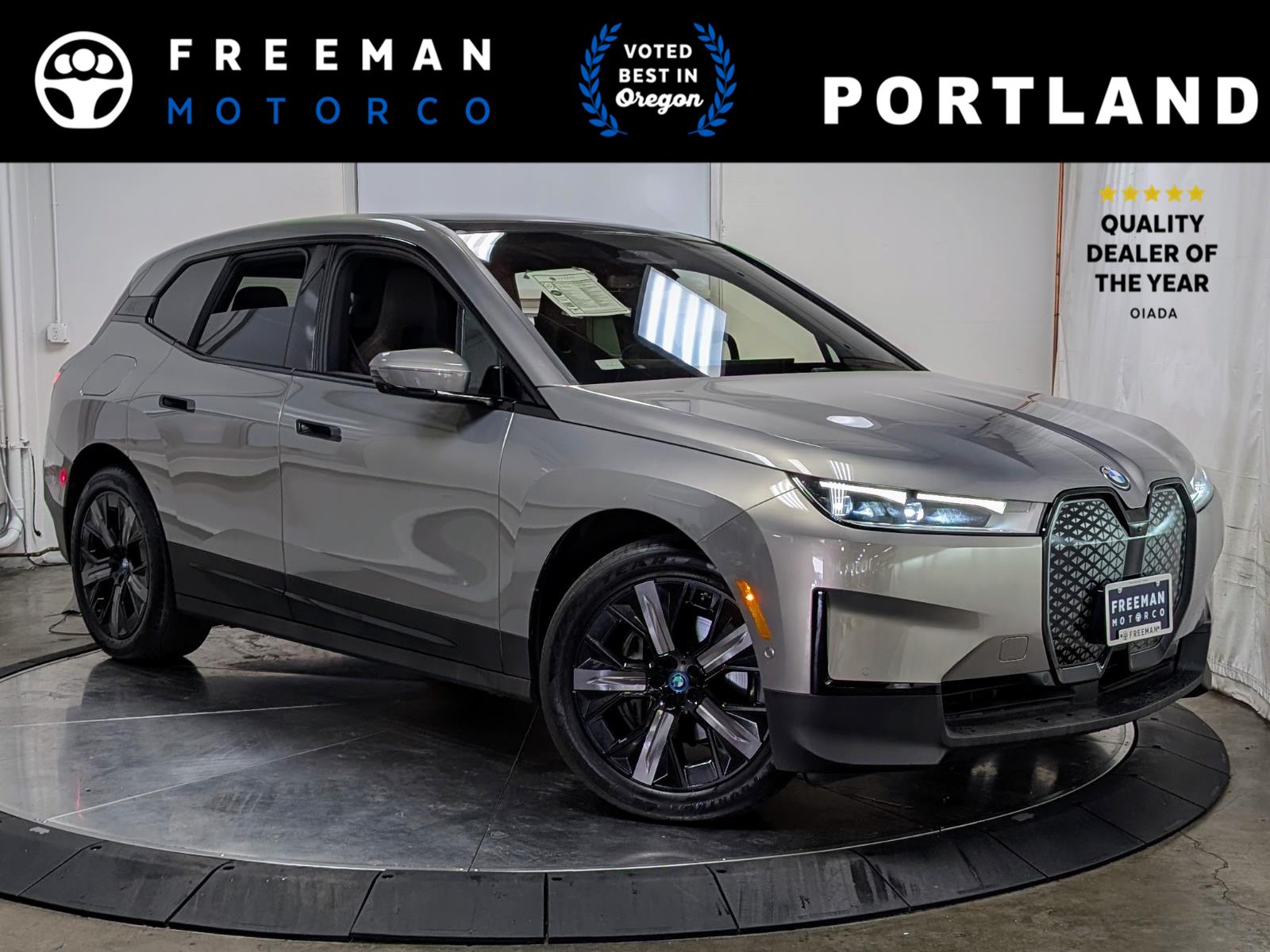 Gray (Oxide Grey Metallic) 2024 BMW iX xDrive50 AWD SUV / Crossover All-Wheel Drive Automatic