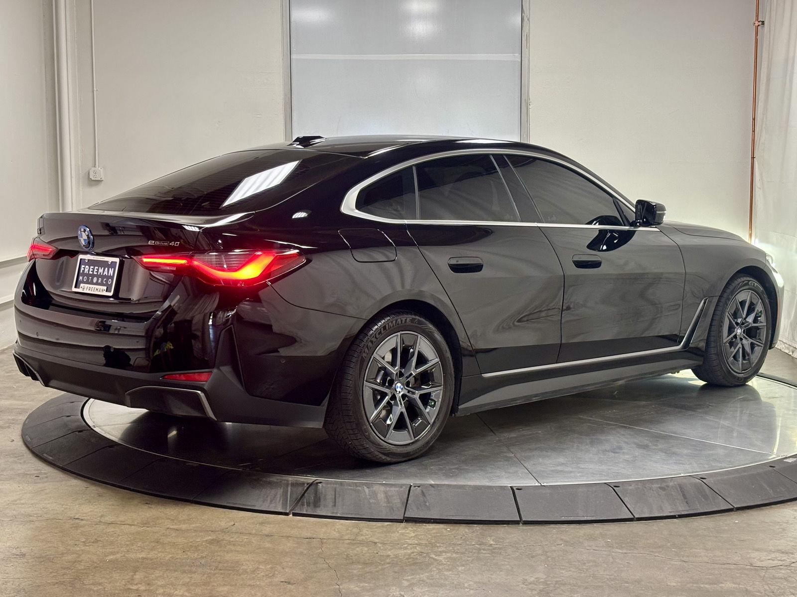 2025 BMW i4 40 - Photo 9