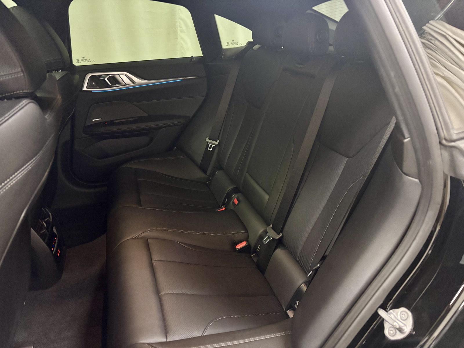 2025 BMW i4 40 - Photo 19