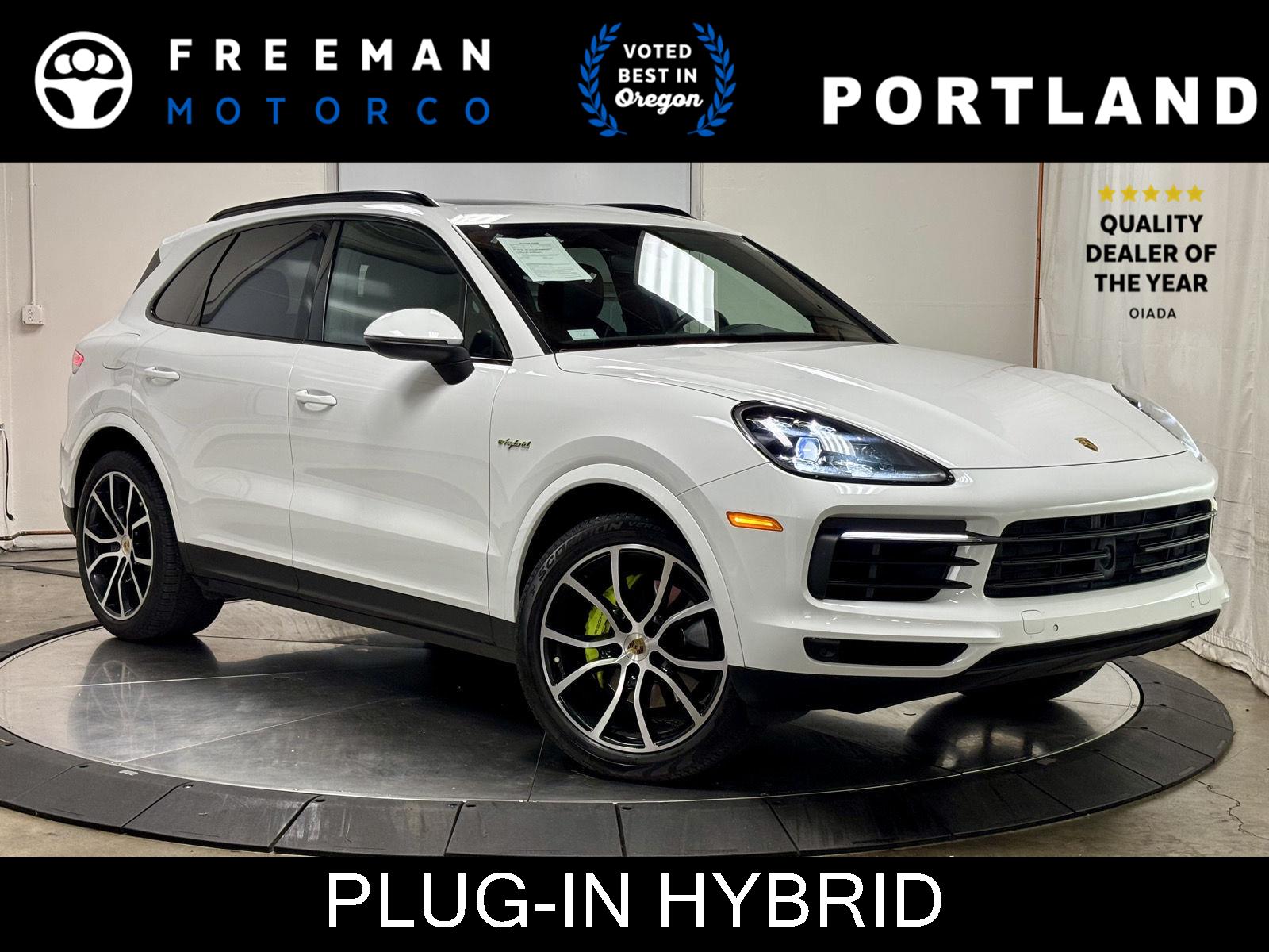 Black 2019 Porsche Cayenne SUV / Crossover All-Wheel Drive Automatic