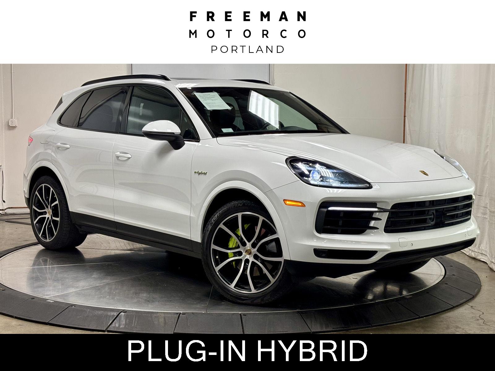 Black 2019 Porsche Cayenne SUV / Crossover All-Wheel Drive Automatic